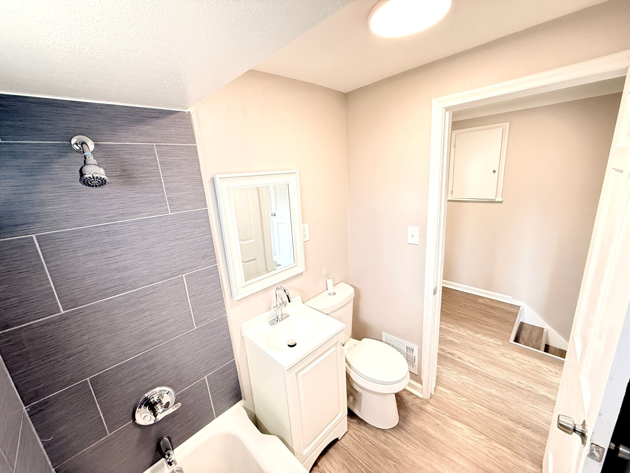 Building Photo - 22079 Rausch Ave