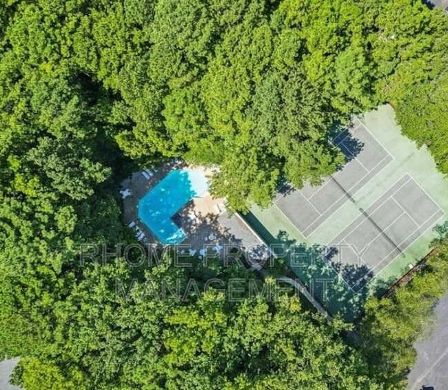 Building Photo - 1415 Tuxworth Cir