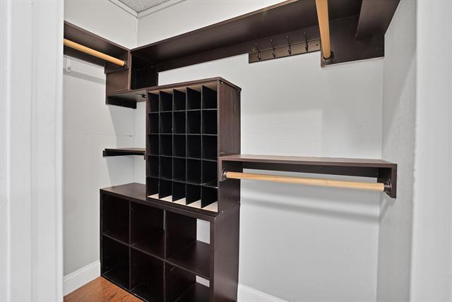 Building Photo - 209 N Texas Dr