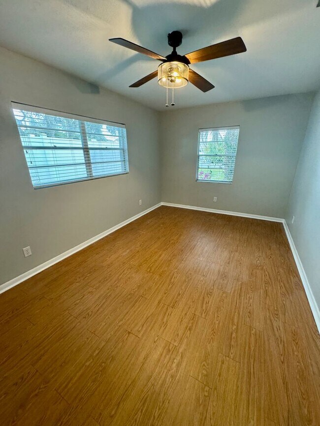 Building Photo - 3 bedroom home with large yard on the west end!