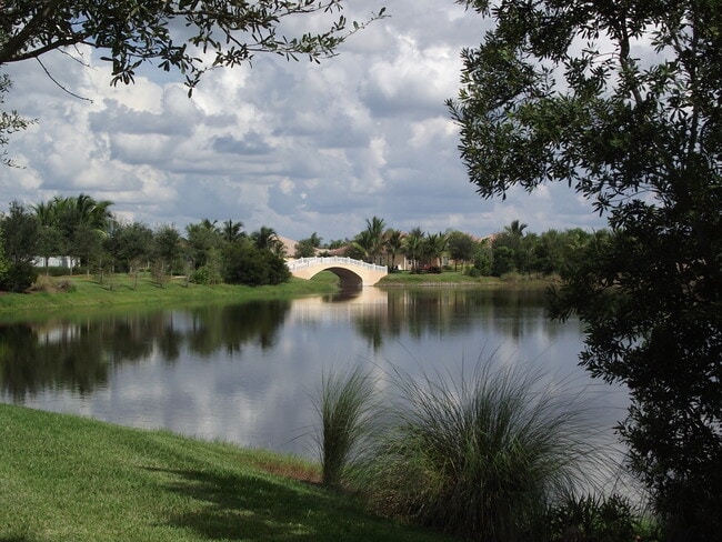 Building Photo - 15369 Laughing Gull Ln
