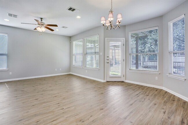 Building Photo - 12504 Ellen Ct