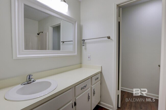 Building Photo - 7269 Charbon Dr