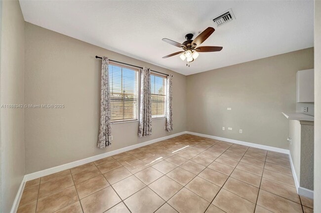 Building Photo - 4361 SW 160th Ave