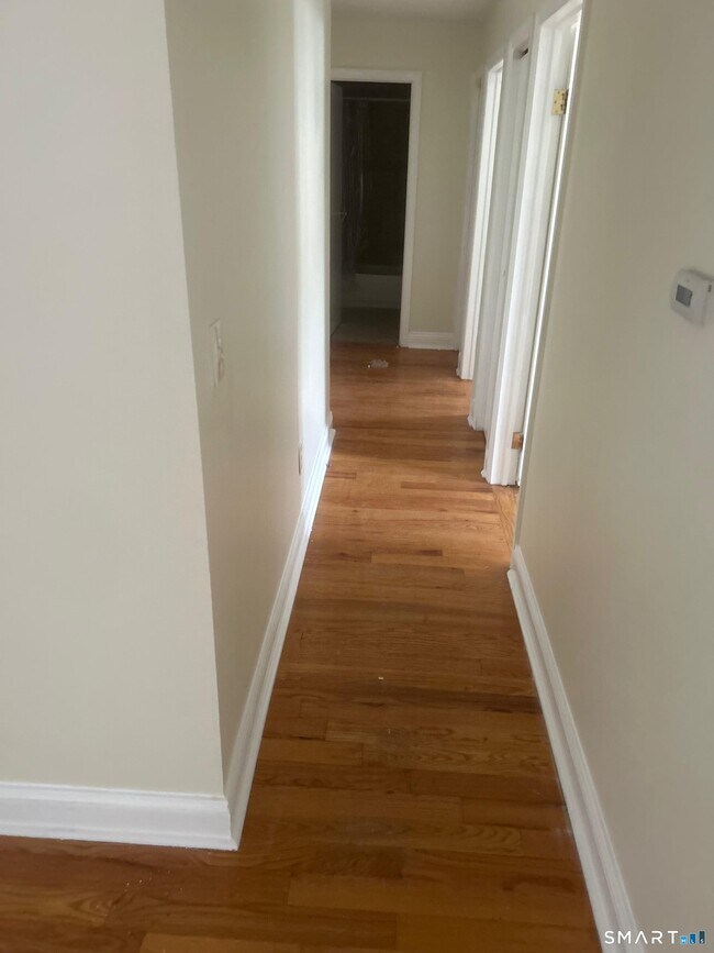 Building Photo - 30 Stevens St