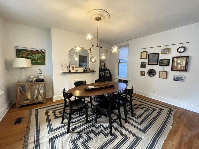 Building Photo - 1279 Hunter Ave