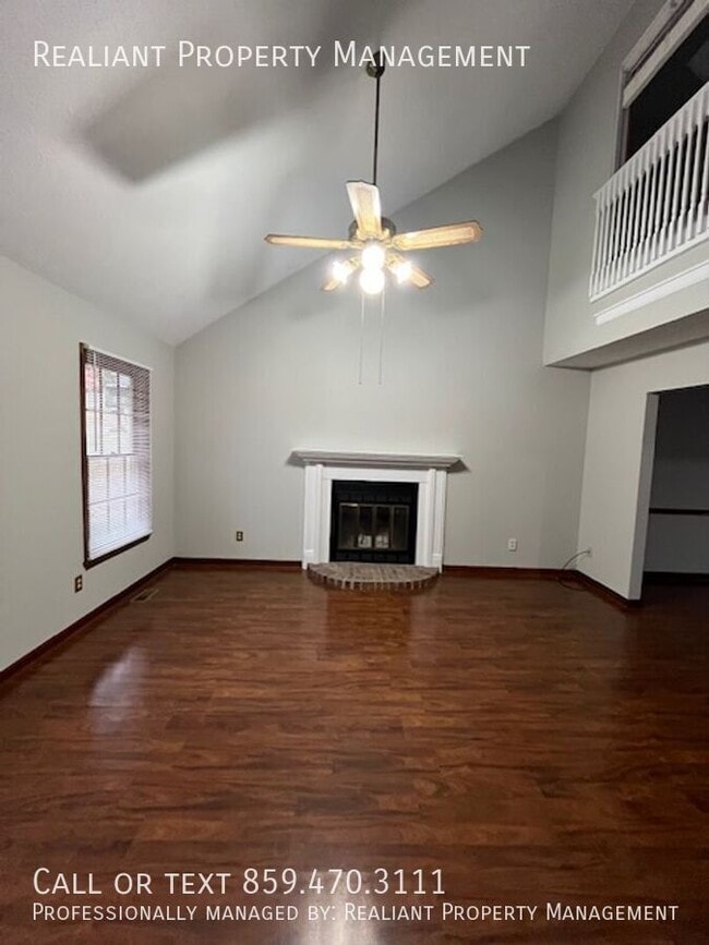 Building Photo - 3809 Dicksonia Dr