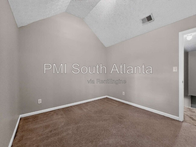 Building Photo - 5722 Shoals Pl Trail