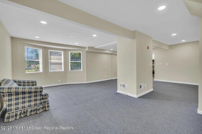 Building Photo - 171 NJ-36
