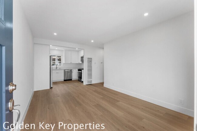 Building Photo - Welcome to our newly remodeled apartment i...