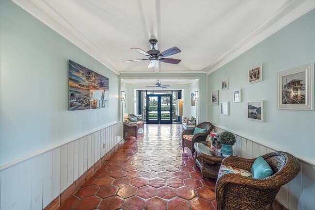 Building Photo - 225 S Beach Rd