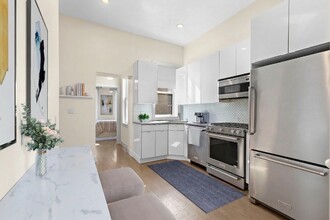 Building Photo - 2614 Palisade Ave