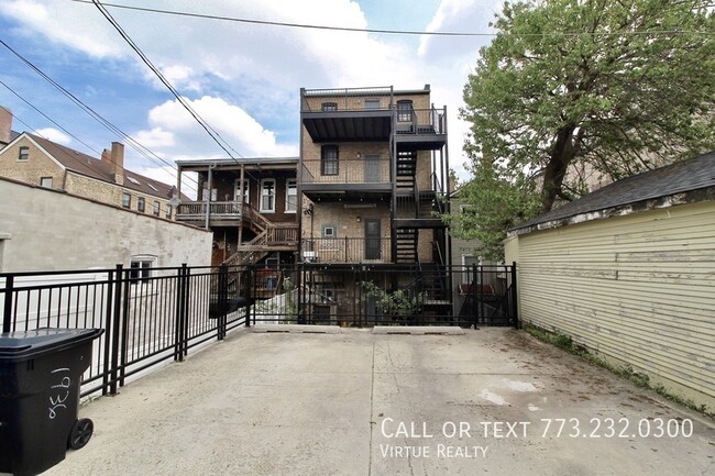 Building Photo - 1936 S Racine Ave