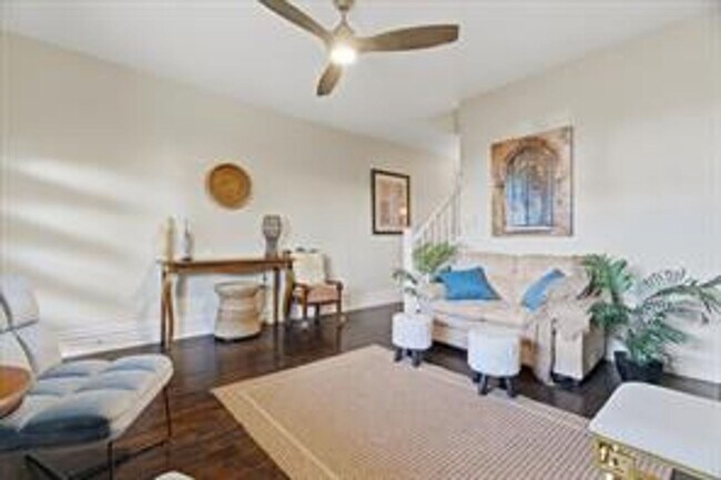 Building Photo - 420 Catoma St