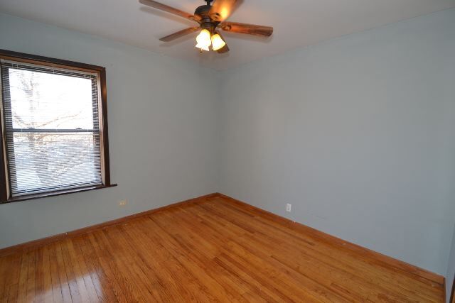 Building Photo - 3243 N Damen Ave