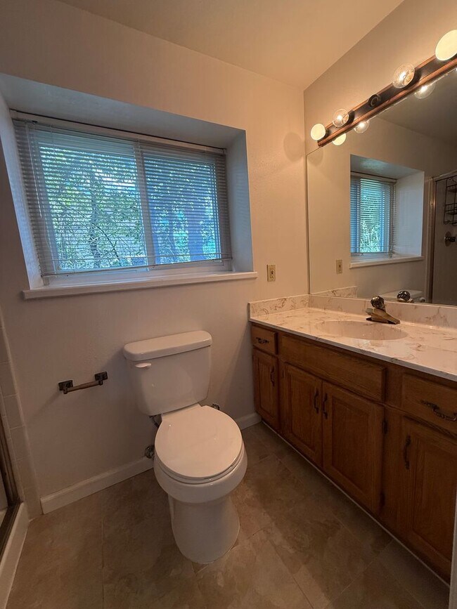 Building Photo - 5BD/4BA/3 car garage w Flat Yard Cheyenne ...