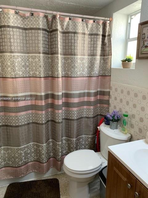 Building Photo - 1442 NW 1st St