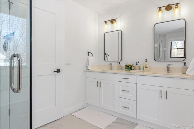 Building Photo - 1745 Stars Rd