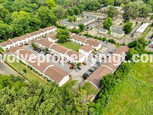 Building Photo - 3455 Pruett Ct