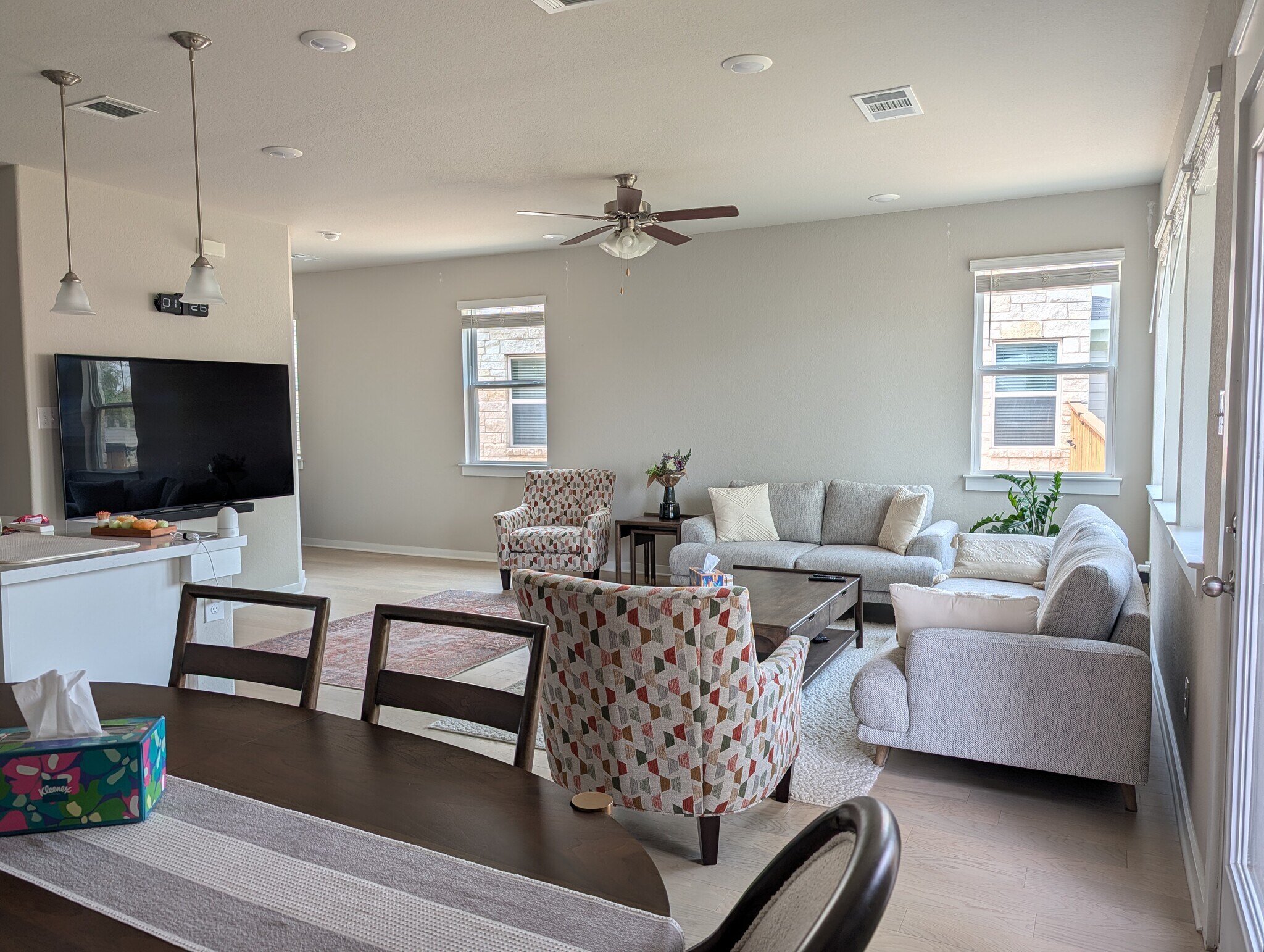 Building Photo - 2316 Calvert Dr