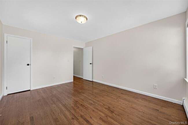 Building Photo - 1416 Ridge Rd