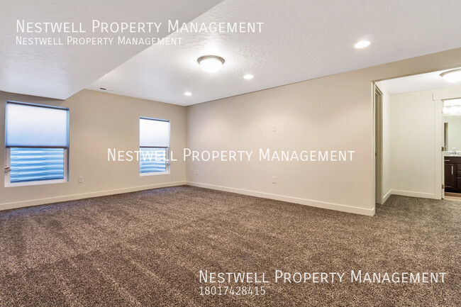 Building Photo - Lovely 4-bed Townhome in Lehi