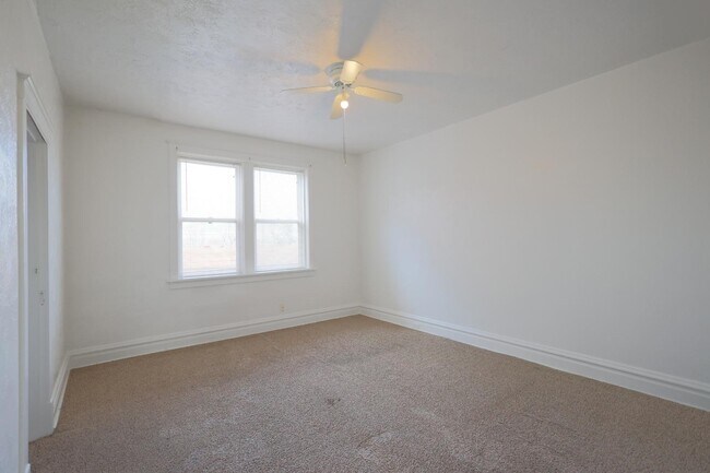 Building Photo - 3103 N Taylor Ave