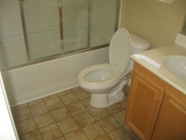 Building Photo - 7304 Camden Pine Ave