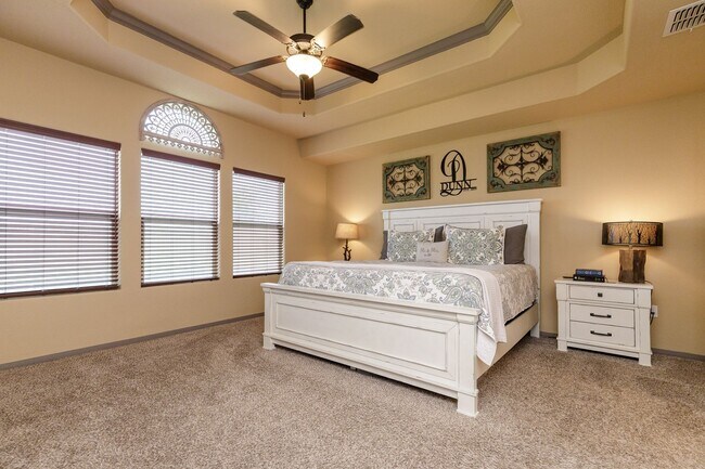 Building Photo - 7921 Pavo Real St