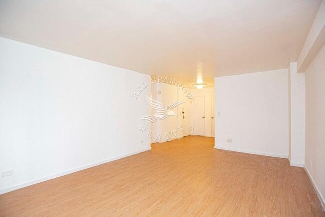 Building Photo - 0 bedroom in NEW YORK NY 10017