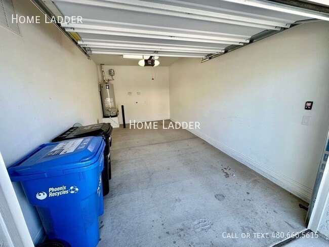 Building Photo - 5100 E Rancho Paloma Dr