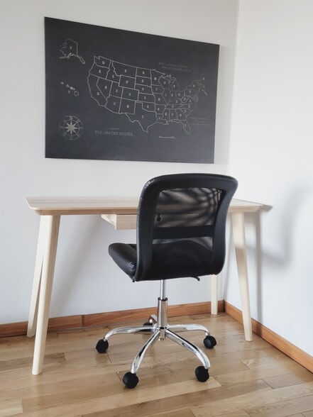 Workspace With High Speed Internet - 4536 Ohio St