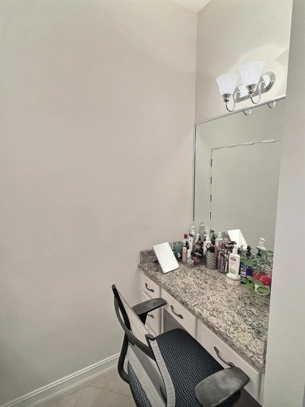 Building Photo - 10320 SW Stephanie Way