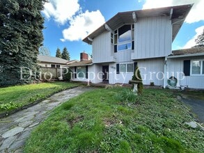 Building Photo - G Street