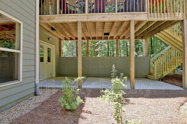 Building Photo - 175 Ridgeway Ct