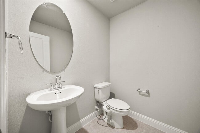 Building Photo - 7621 Sunset Blvd