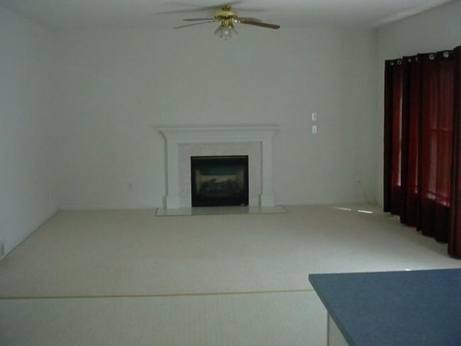 Building Photo - 6 Remmington Rd