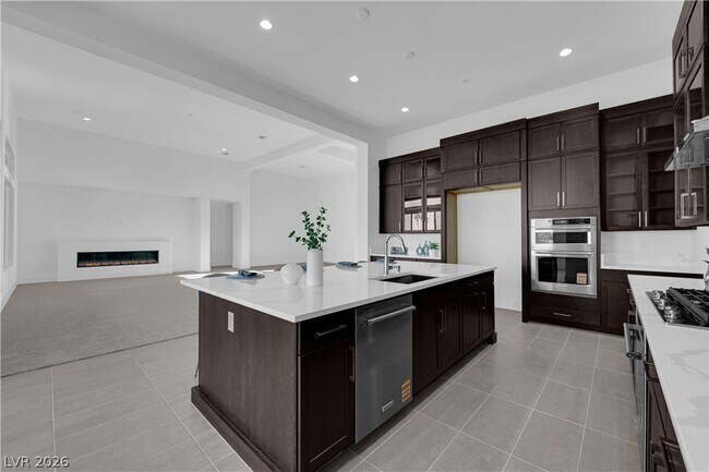 Building Photo - 4792 Outlook Peak St