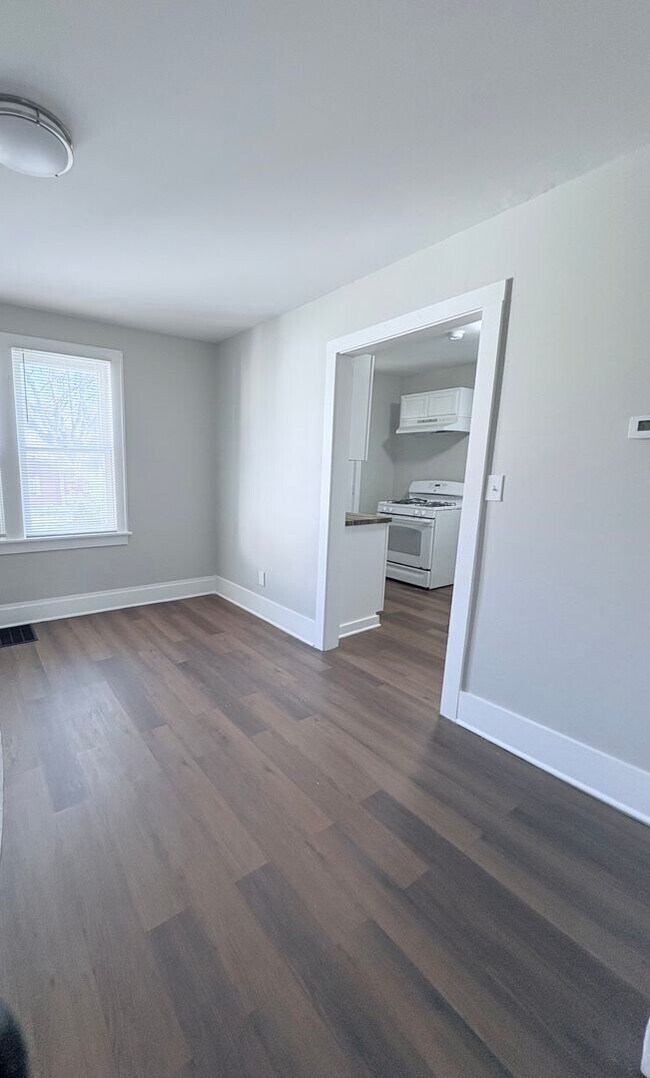 Building Photo - Charming 3 beds 1 bath in Columbus!