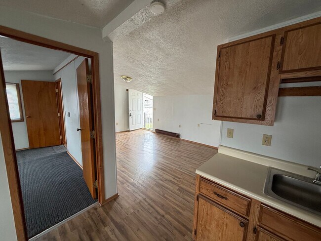 Building Photo - 210 S 18th St