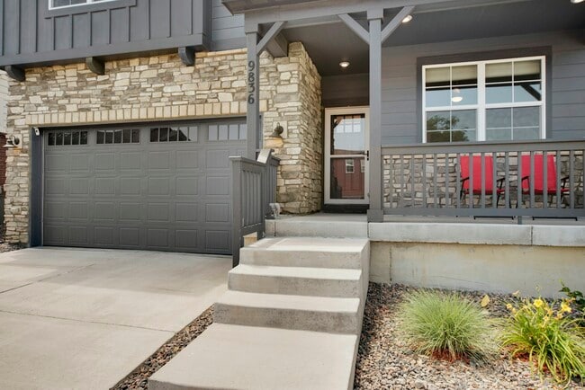 Building Photo - 9836 Banner Peak St