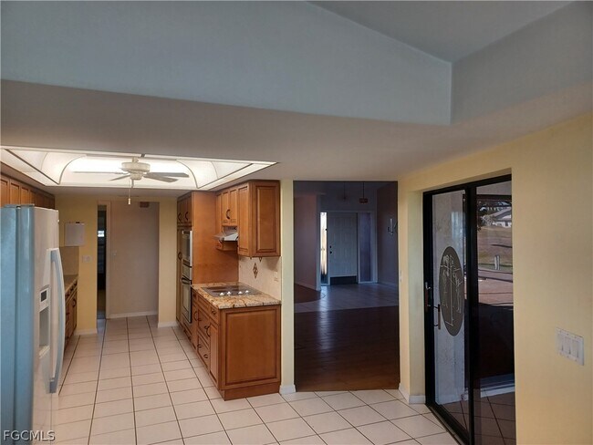 Building Photo - 11891 Prince Charles Ct