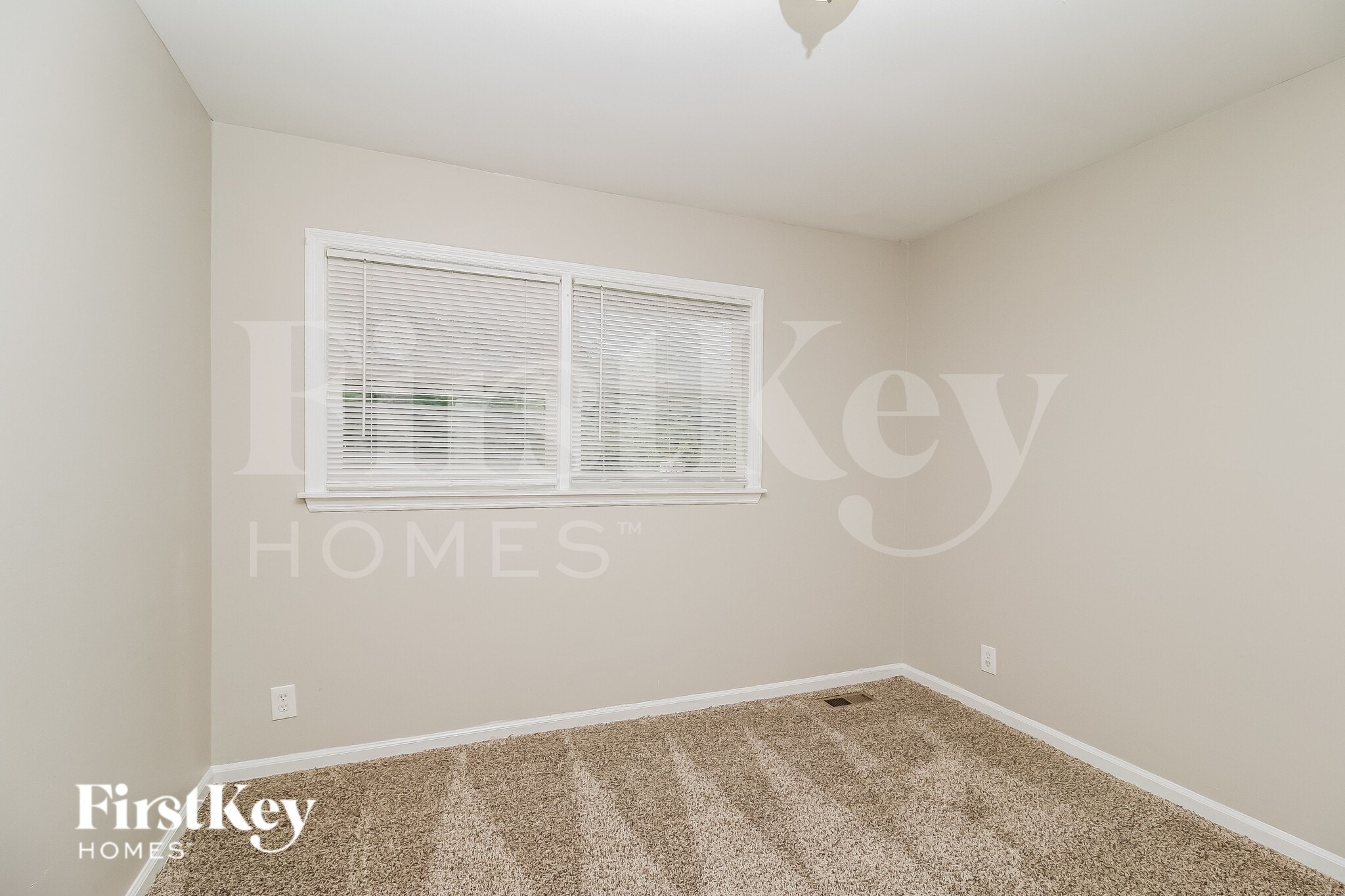 Building Photo - 1470 Mountain View Cir NW