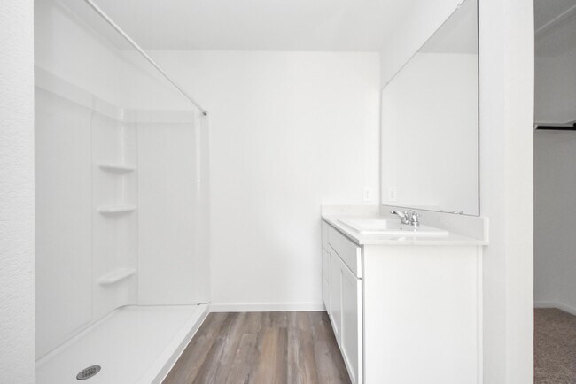 Building Photo - 14315 Leafy Willow Dr