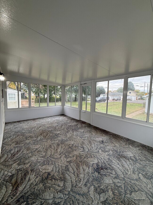 Building Photo - 418 McKinley Ave