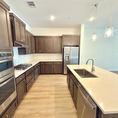 Building Photo - 1175 Doris May Dr