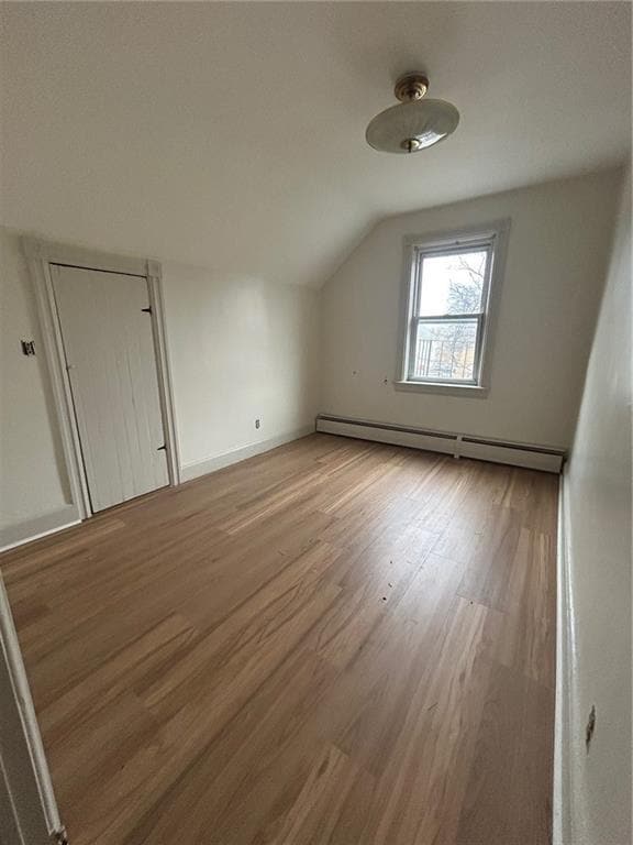 Building Photo - 22 Heaton St