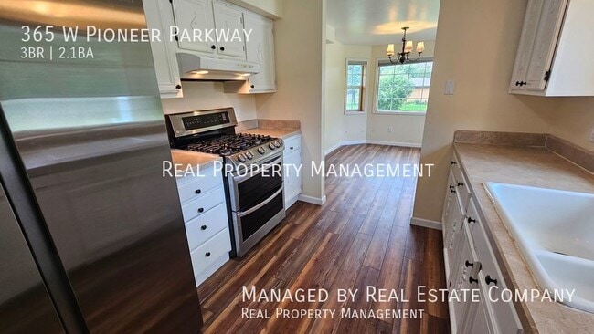 Building Photo - 365 W Pioneer Pkwy