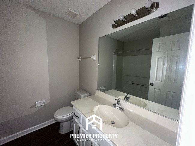 Building Photo - 2828 Breezy Ridge Trail