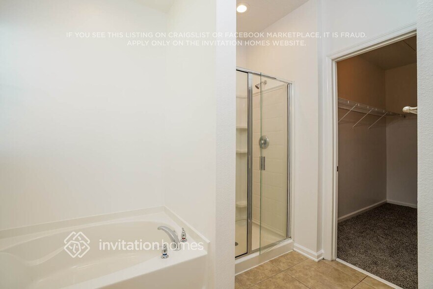 Building Photo - 4766 Creek Bluff Ln